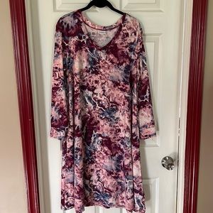 ⭐️BOGO⭐️ Lularoe M Emily dress